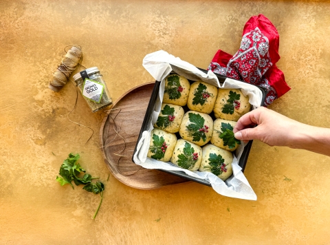 kraeuterbroetchen-mit-gruenes-gold